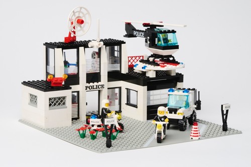 Lego town base comando - town:,