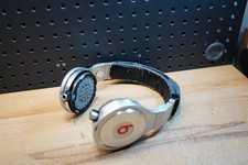 Beats pro dre - by,
