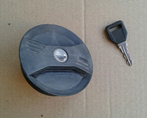 Auto epoca tappo - d'epoca, con