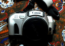 CANON EOS IX 7 " SOLO CORPO " con  LIBRETTO ISTRUZIONI - Come NUOVA !