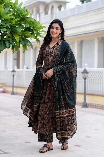 Set dupatta pantaloni - dupatta, kurta