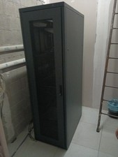 Armadio rack server IBM
