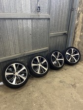 Peugeot 208 1.6 Hdi 114 Cv Dal