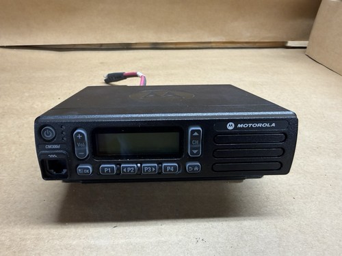 Radio vhf motorola - motorola, cm300d