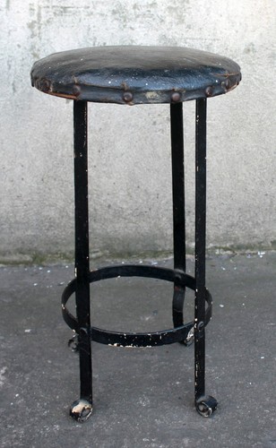 Sgabello rotondo corto vintage