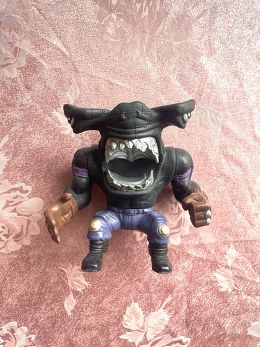 Street sharks night - street,