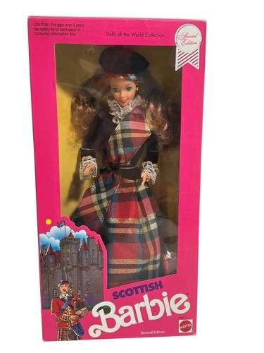 Barbie bambola scozzese