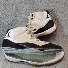 Air Jordan 11 Retro Concord