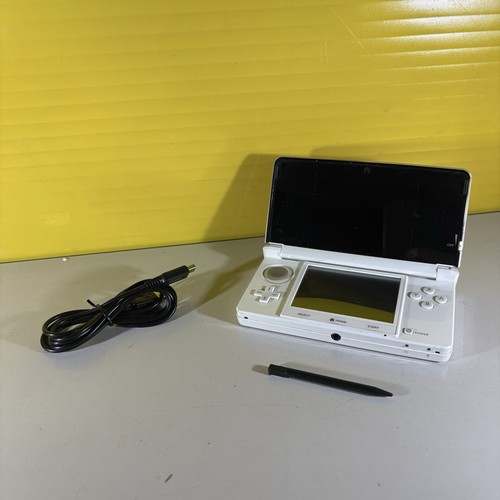 Nintendo 3ds bianca console - nintendo,
