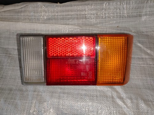 Plastica fanale posteriore - plastica,