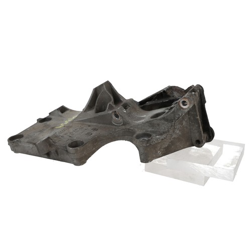 03g903143 supporto alternatore - 03g903143,