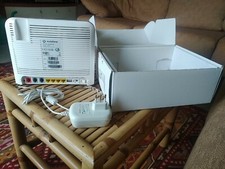  VODAFONE STATION MODEM ADSL 2+  MODELLO HG 553 NAVIGA SENZA FILI CON WI-FI