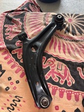 BRACCIO OSCILLANTE ANTERIORE SINISTRO PER FORD Puma Serie L1TC-3051-AB (19>)