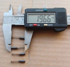 02 SPAZZOLE CARBONCINI TONDI Ø 2.90 mm MOTORE ELETTRICO MAGNETE EPOCA VEDI MISUR