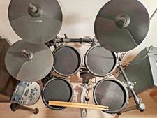 Alesis Nitro Mesh Kit Drums Batteria Elettronica con Pelli Mesh Nera