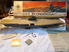 MODELLISMO NAVALE : NAVE PORTAEREI : '  USS  TICONDEROGA  '  !!!