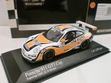 MINICHAMPS 1/43 - PORSCHE 911
