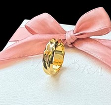 Anello a fascia ondulato