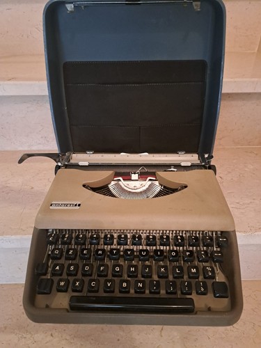 Macchina scrivere portatile - da,