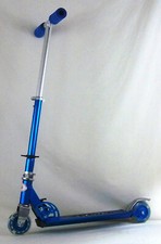 SCOOTER 33" BLUE FULL COLOR