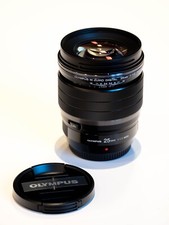 Olympus M.Zuiko Digital ED 25