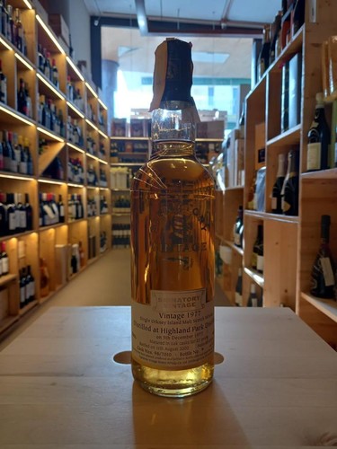 Signatory vintage 1977 - -, 2000