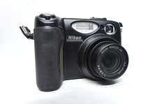 Nikon Coolpix 5400 Prosumer