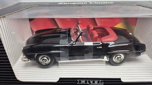 Ertl mercedes benz - 1:18,