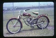 Moto Whizzer 1948 - Salone