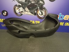 Pedana poggiapiedi dx Piaggio