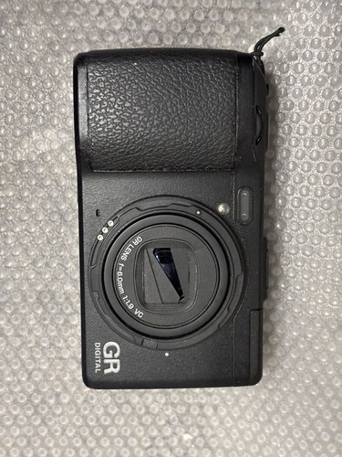 Fotocamera digitale compatta