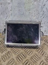 MERCEDES E220 COUPE DISPLAY