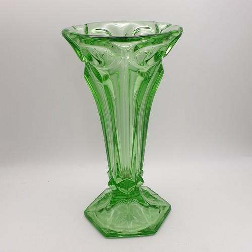 Art deco green pressed - pressed, glass