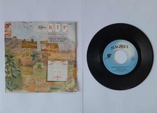 45 giri 7" Kissing The Pink "Never too late to love you/Michael"