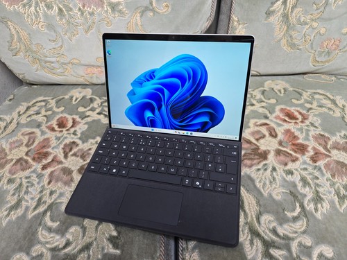 Microsoft surface pro i5 - pro, 9