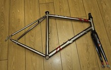 Telaio bici da strada freno