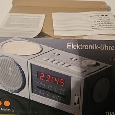 Radio orologio elettronica