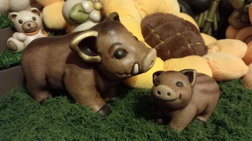 Thun cinghiale mamma figlio - mamma, e