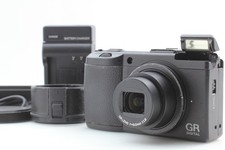 [Ecc + 5] Fotocamera digitale RICOH GR DIGITAL III 10,0 MP - Colore nero...