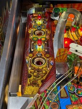 Indiana Jones (Williams) Pinball Percorso di Avventura Upper Playfield Rails