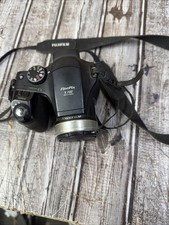 Fujifilm FinePix S Series S700 7.1 Mega Pixel fotocamera digitale funzionante