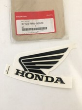 87122-MFG-D00ZD ADESIVO SX SERBATOIO ORIGINALE HONDA CB F 600 HORNET 2007-2009