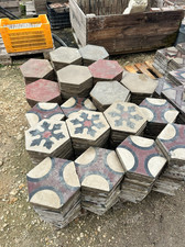 Cementine esagonali vecchie