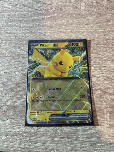 Carta pokemon pikachu - pokemon,