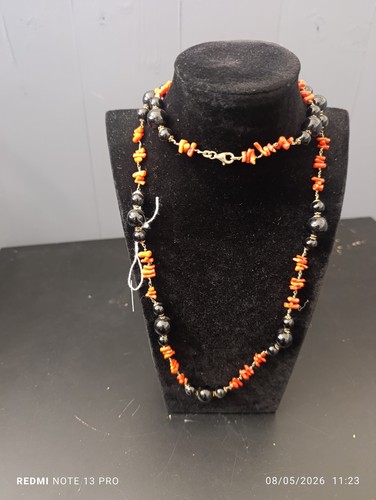 Collana con piccole - con,