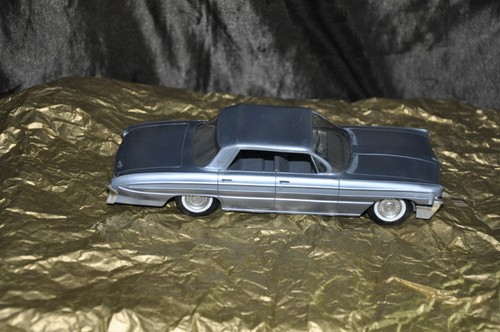 Oldsmobile super 88 - 61,
