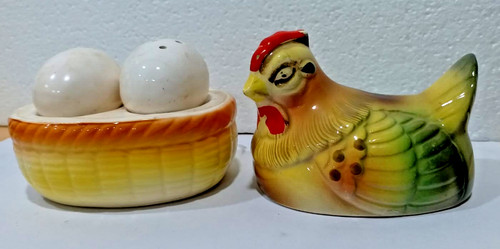 Colorful chicken hen - colorful, chicken/hen-eggs