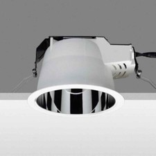 Faretto a incasso per soffitto cartongesso  iGuzzini 3577 modello Easy