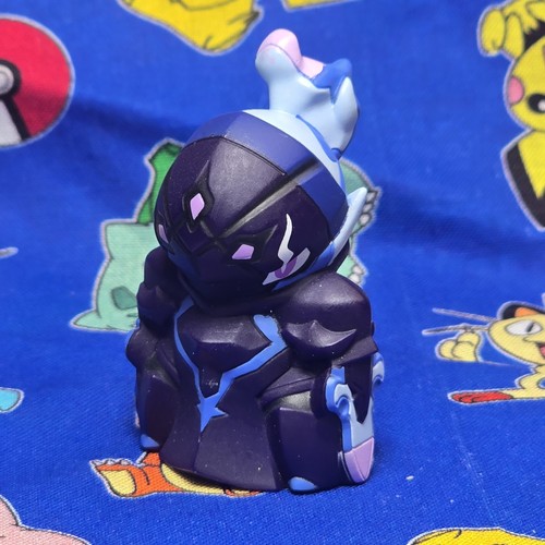 Pokemon ceruledge figure - ceruledge,