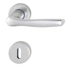 MANIGLIA MILANO HOPPE -